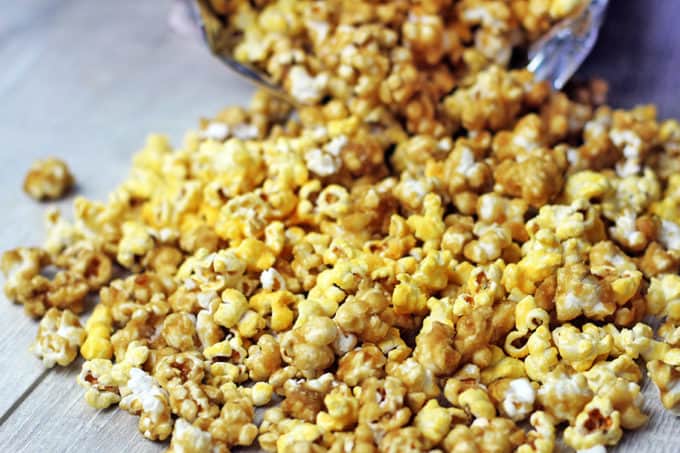 Salty & Sweet. Cheesy & Buttery! This Chicago Popcorn Mix is a fantastic mix of flavors commonly referred to as Chicago Popcorn! You've seen it in popcorn stores and in pre-made bags, but now you can make it at home!