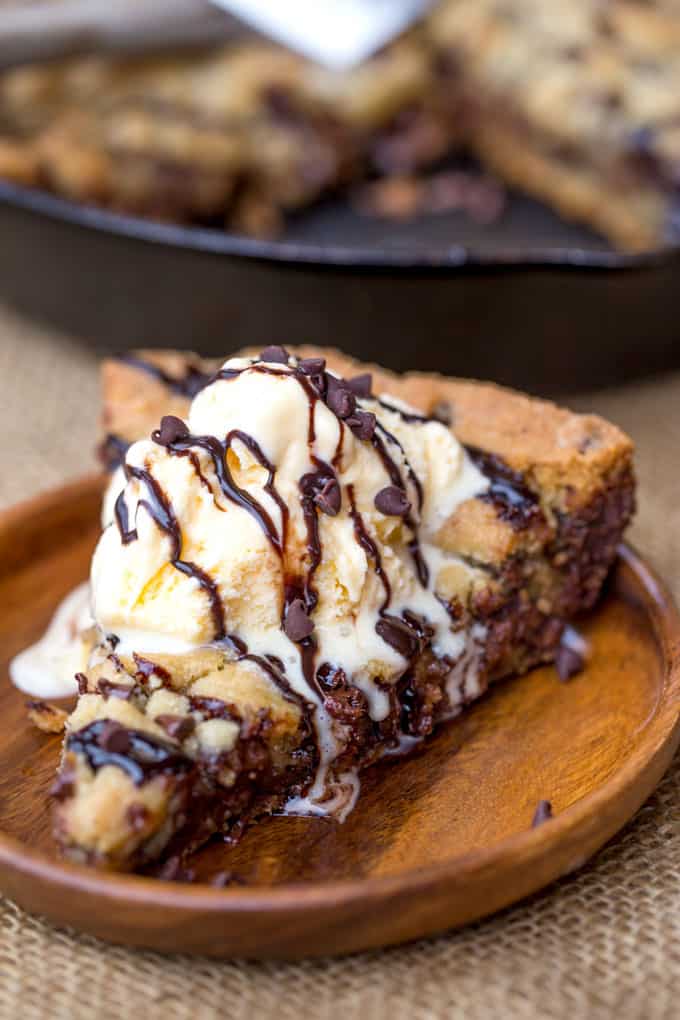 Chocolate Chip Pizookie