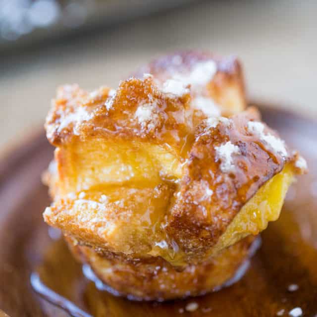 French Toast Muffins are easy to toss together with ingredients you already have in your kitchen and they?re a perfect brunch dish for a crowd and fun to pull apart.