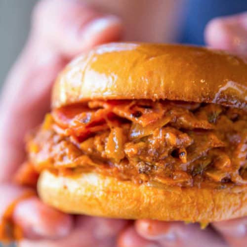 The answer to your weeknight meal dreams! Pepperoni Pizza Sloppy Joes in just 20 minutes!