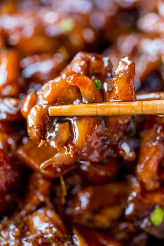 The best nostalgic Bourbon Chicken of your childhood! Crispy, sweet, sticky and full of apple juice and bourbon flavors.