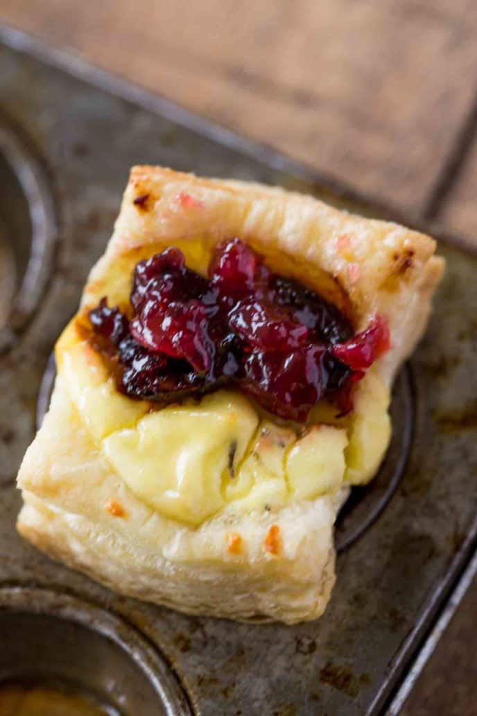 Ready to bake in just five minutes, these Cranberry Goat Cheese Puff Pastry Bites are DELICIOUS!