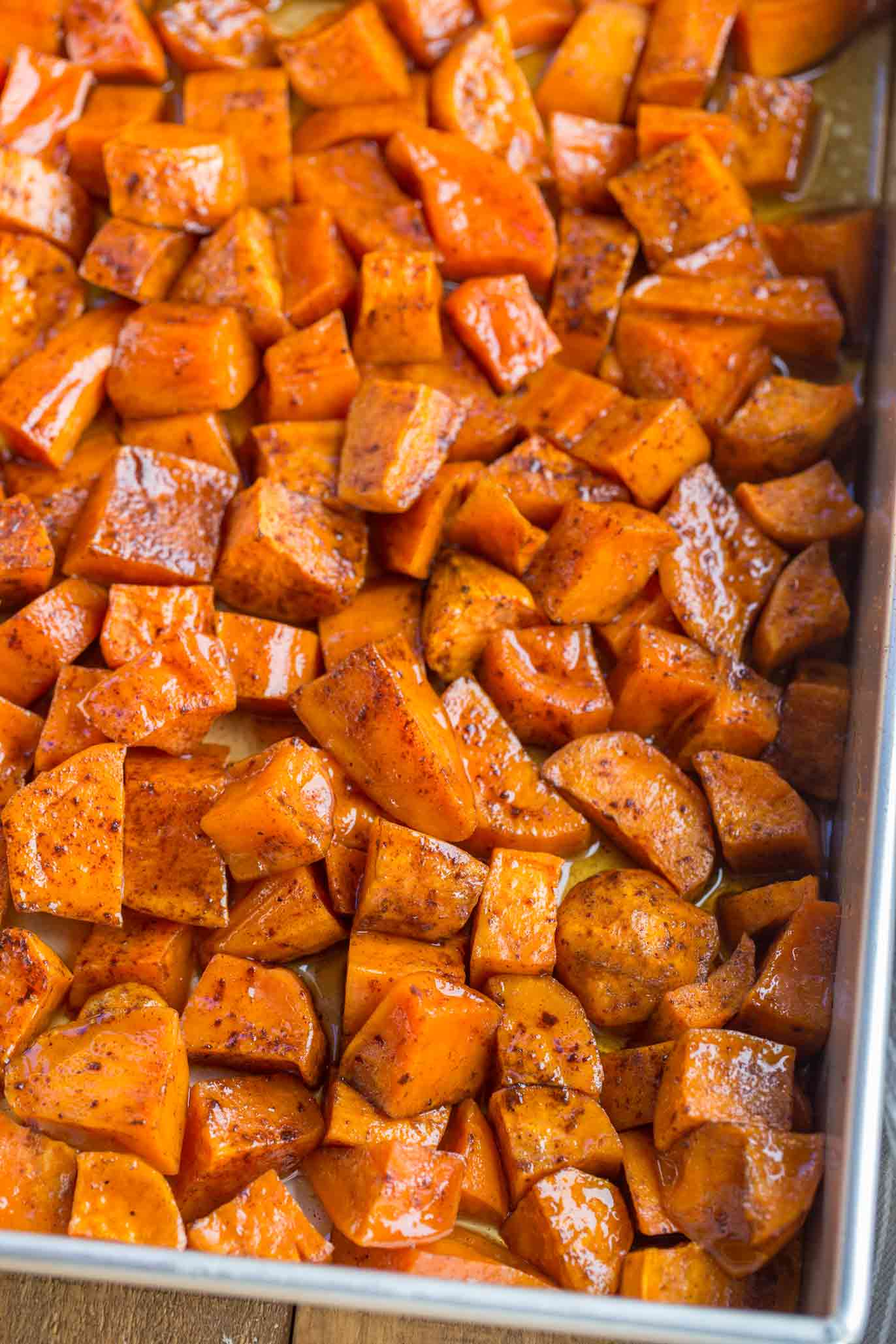 Candied Thanksgiving Yams with Cinnamon