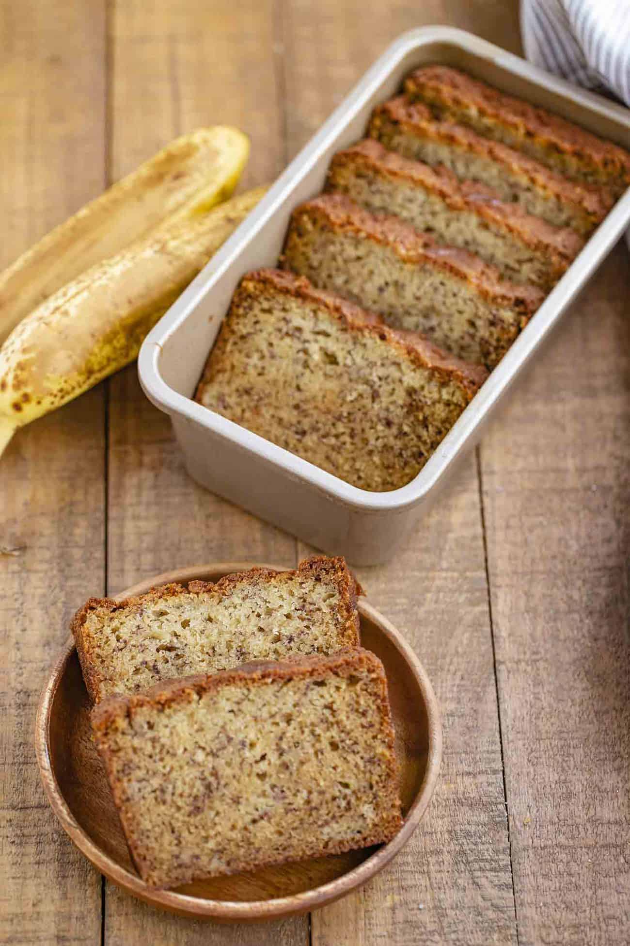 One Bowl Classic Banana Bread