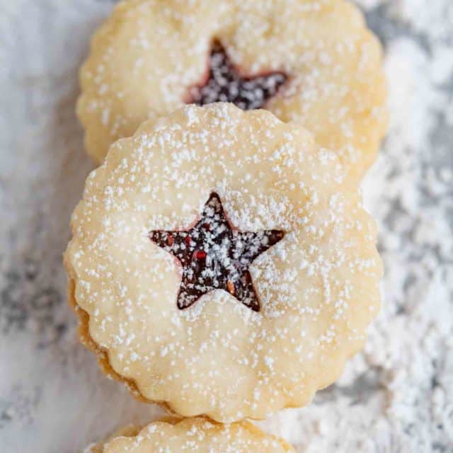 Linzer Cookies with Raspberry Filling